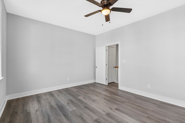 Building Photo - 2418 N 16th St