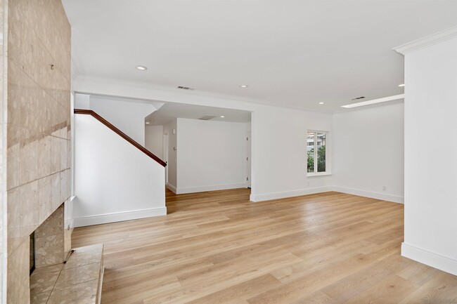 Building Photo - 60 Mardi Gras Rd
