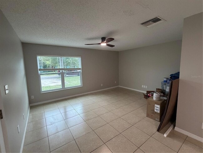 Building Photo - 11510 Valencia Dr