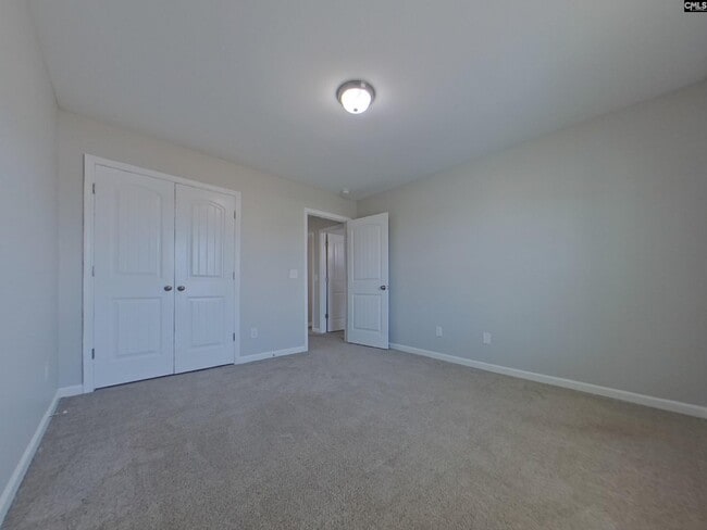 Building Photo - 313 Fairford Rd