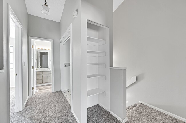 Building Photo - $1,650  2-Bed, 2 Bath Townhouse with Charm...