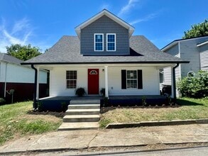 Building Photo - 128 Parrish Ave