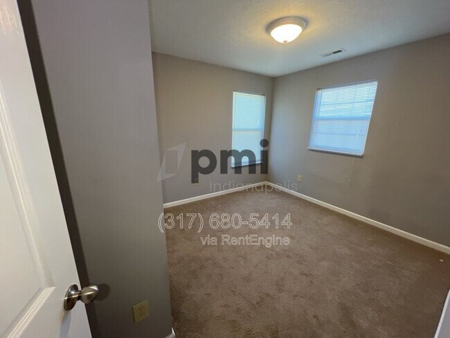 Building Photo - 2343 Ashton Ln