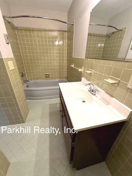 Building Photo - 420 W Pennsylvania Ave