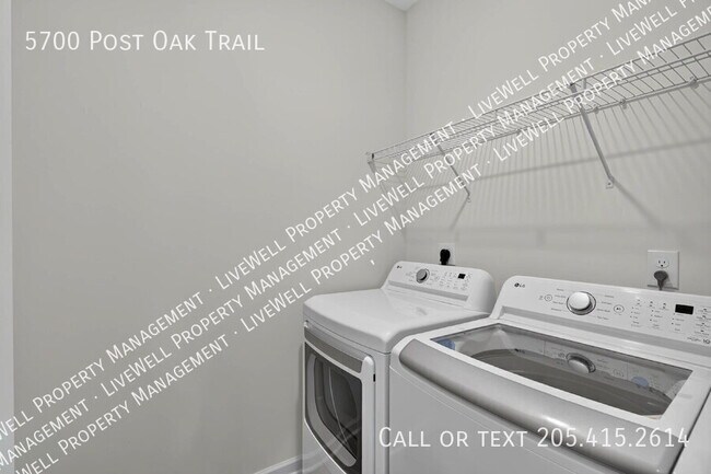 Building Photo - 5700 Post Oak Trl