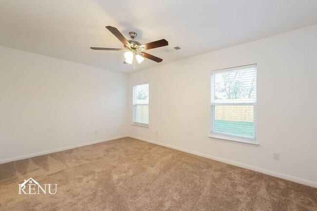 Building Photo - Coming Soon!