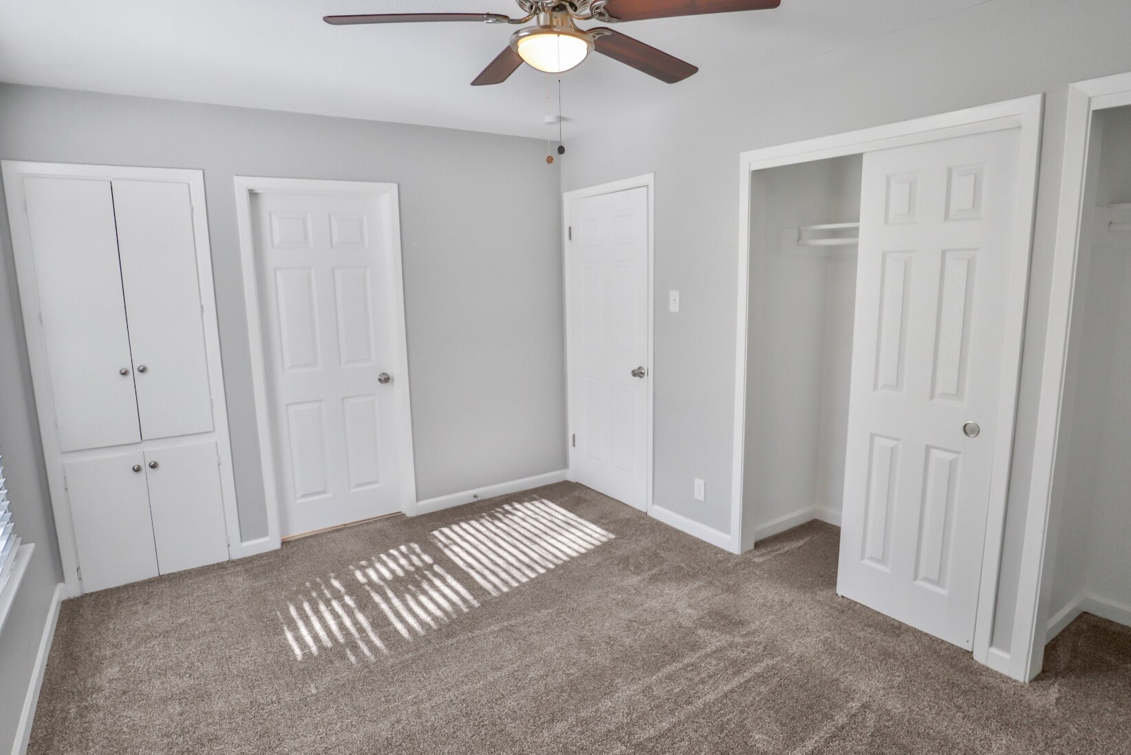 Building Photo - 309 E Wright Blvd