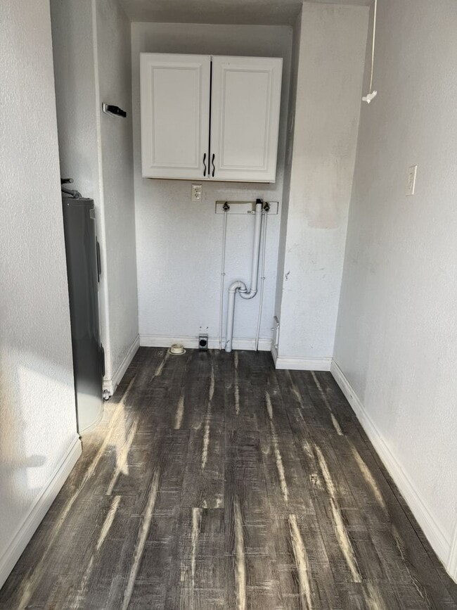 Building Photo - See the potential in this charming rental