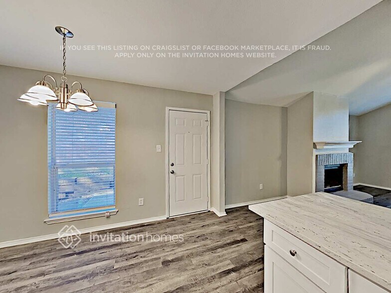 Building Photo - 1213 Glen Creek Dr