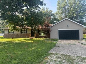 Building Photo - 13427 N Dover Ln