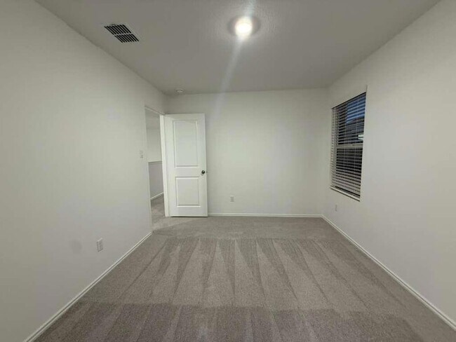 Building Photo - 17702 Sage Thrasher Dr