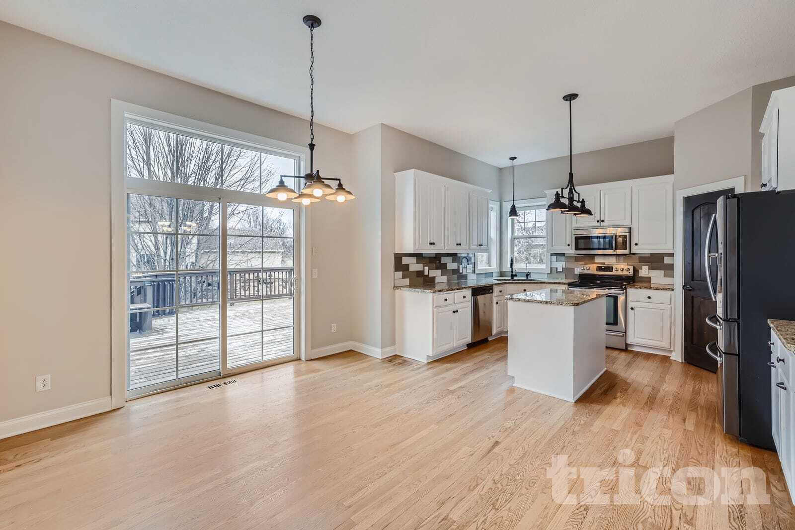 Building Photo - 17475 Glacier Wy