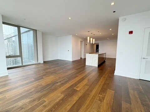 Building Photo - 363 E Wacker Dr