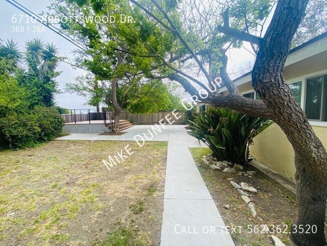 Building Photo - 6710 Abbottswood Dr