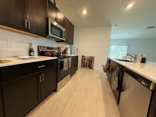 Building Photo - 3605 Great Pk Ct