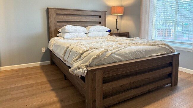 Building Photo - 5401 N Pecos St