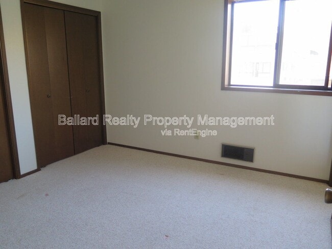 Building Photo - 1127 NW 63rd St