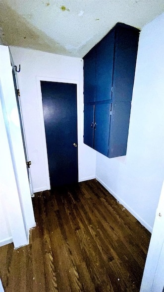 Building Photo - 405 E Bowie St