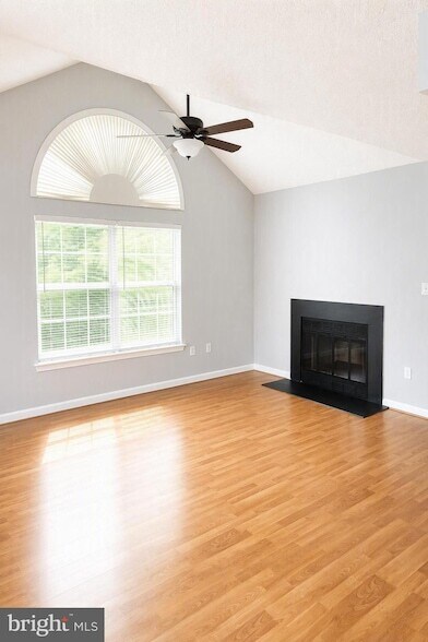 Building Photo - 15619 Easthaven Ct