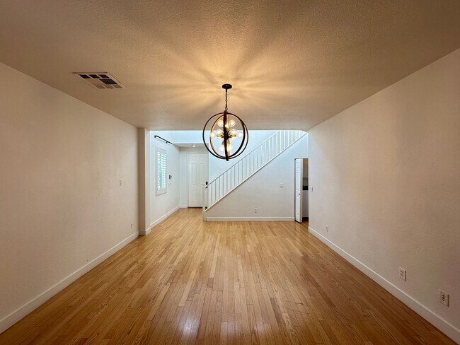 Building Photo - Summerlin West & Summerlin