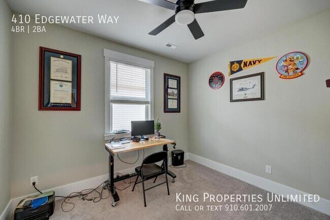 Building Photo - 410 Edgewater Wy