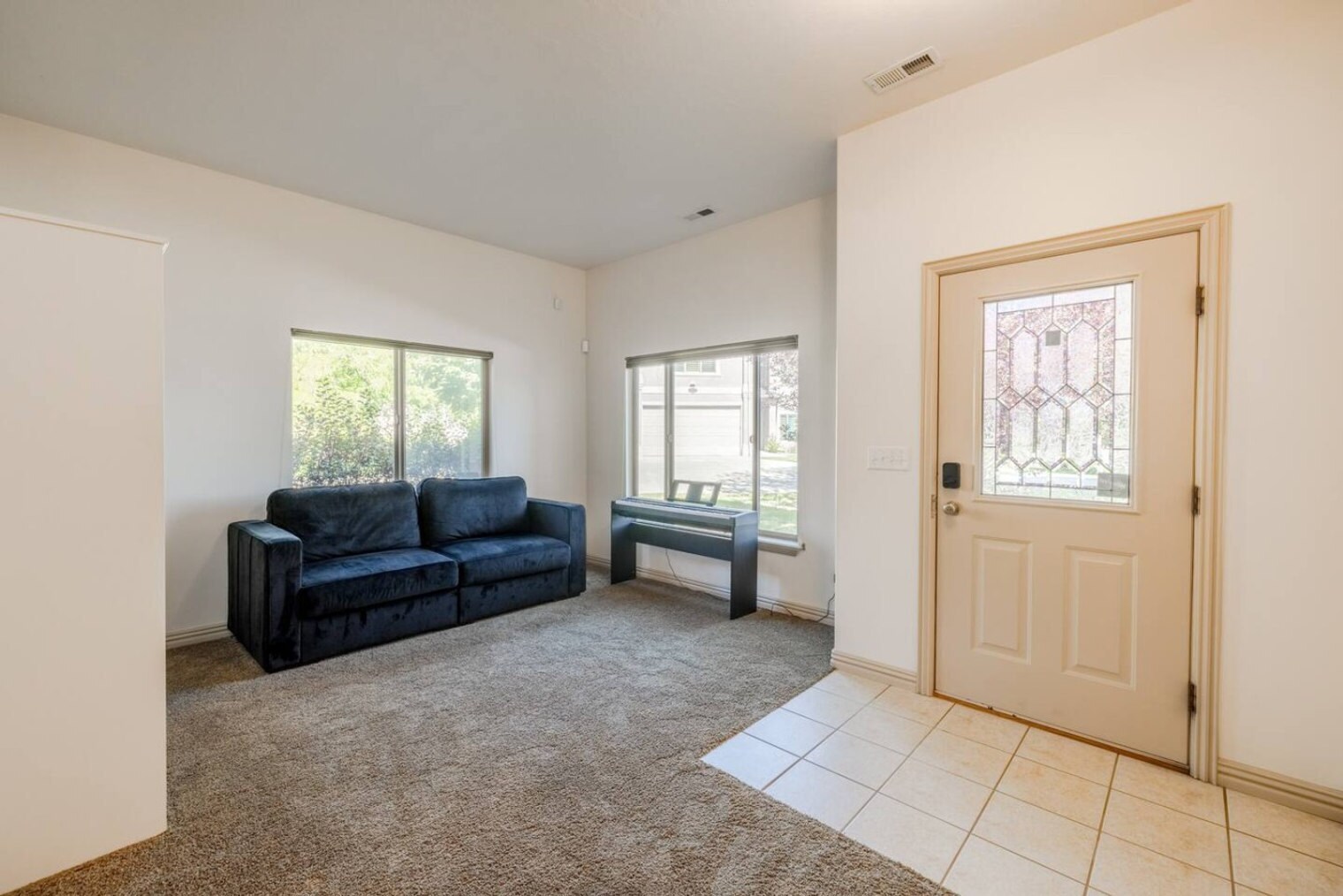 Building Photo - 210 Edgewood Cir