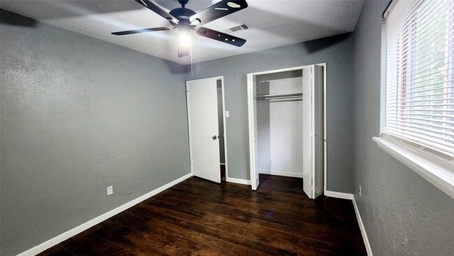 Building Photo - 24119 Anchor Ranch Dr