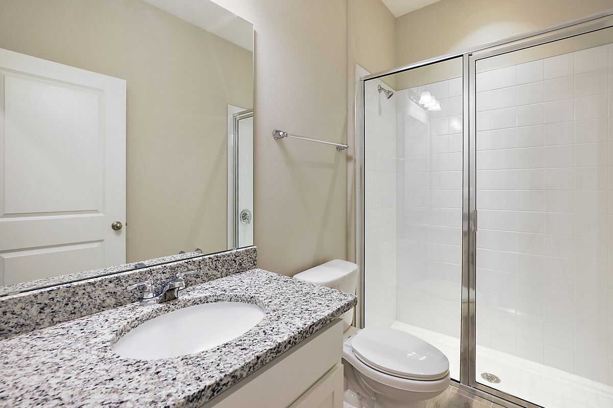 Building Photo - 615 Avila Pl