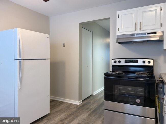 Building Photo - 31 Union St