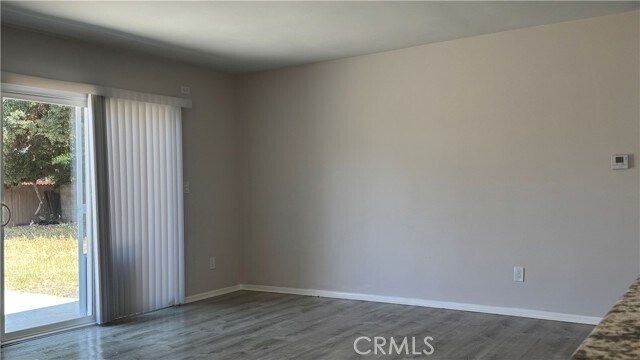 Building Photo - 10523 Hayvenhurst Ave