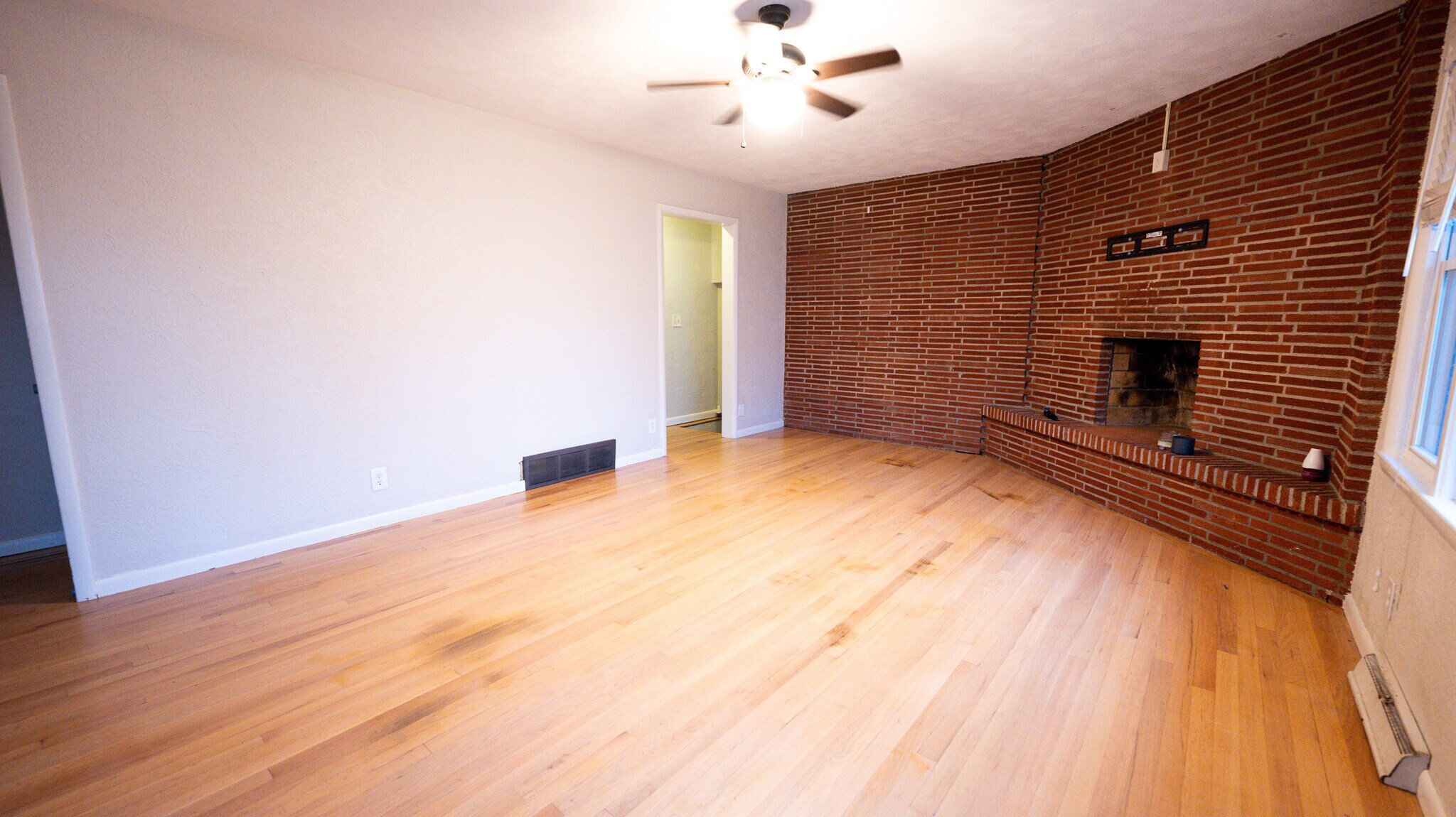 Building Photo - 514 Minnie Ave