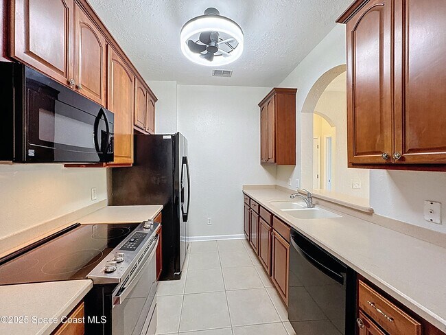 Building Photo - 3848 Lexmark Ln