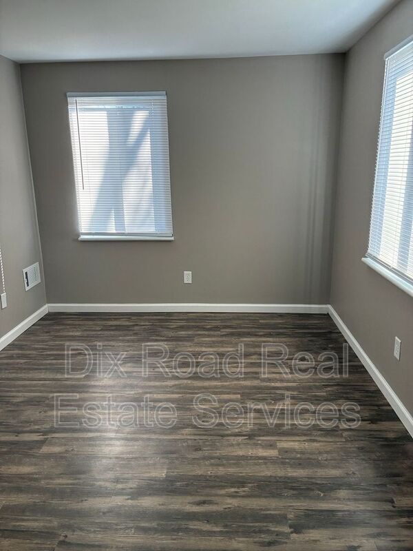 Building Photo - 7742 Harshmanville Rd