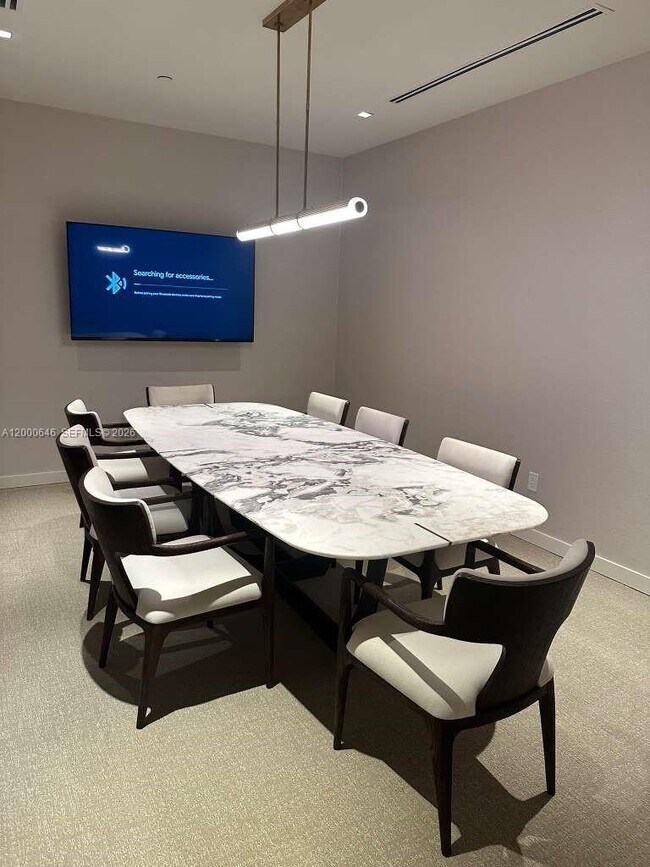 Building Photo - 77 SE 5th St