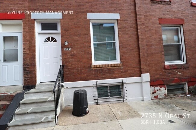 Building Photo - 2735 N Opal St