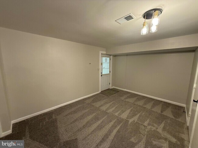 Building Photo - 5512 E Boniwood Turn