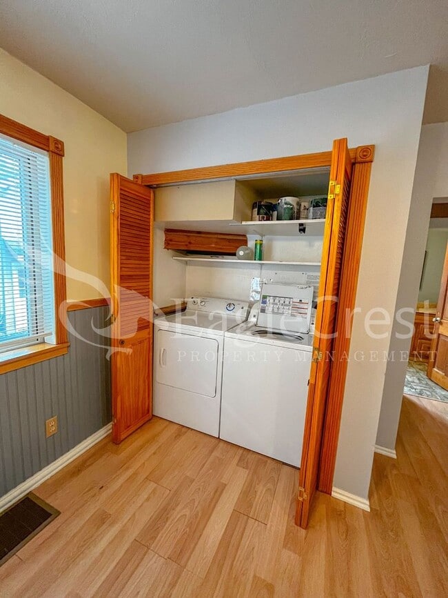 Building Photo - 538WASH