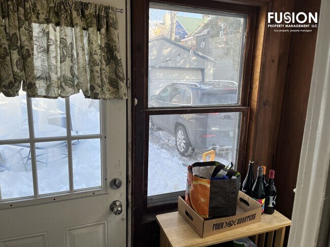 Building Photo - 46 Lafountain St