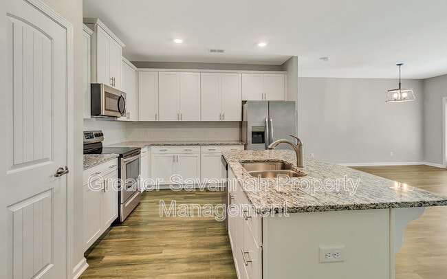 Building Photo - 134 Ainsdale Dr