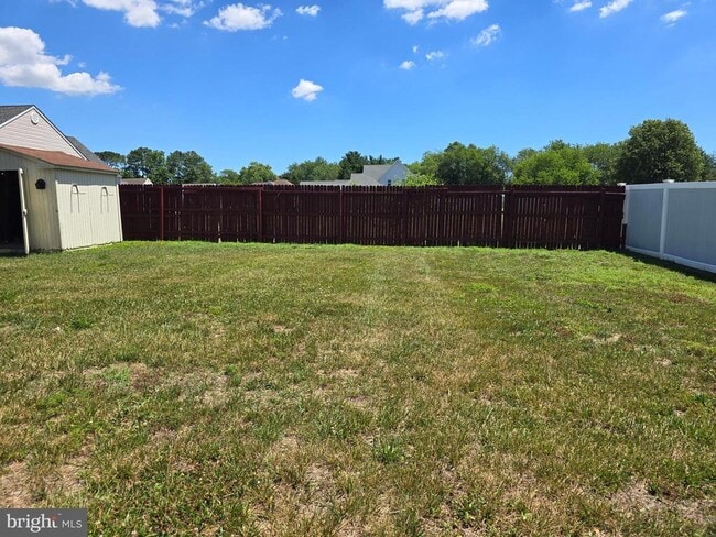 Building Photo - 23 Lordship Ln