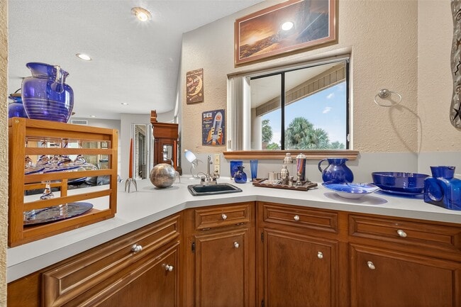 Building Photo - 1623 Lake Arbor Dr