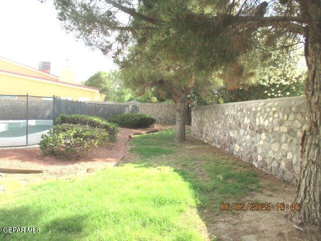 Building Photo - 525 Rosinante Rd