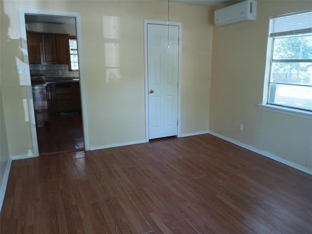 Building Photo - 140 Evergreen Dr