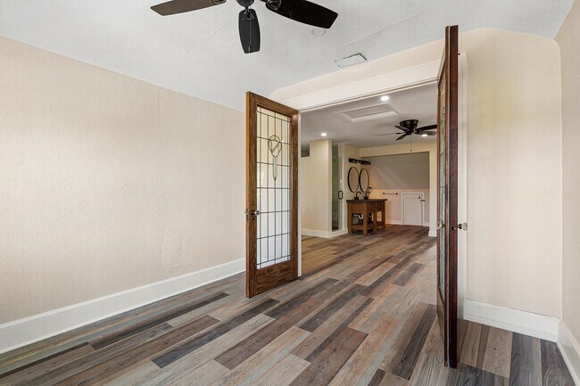 Building Photo - 3310 E Maritana Dr