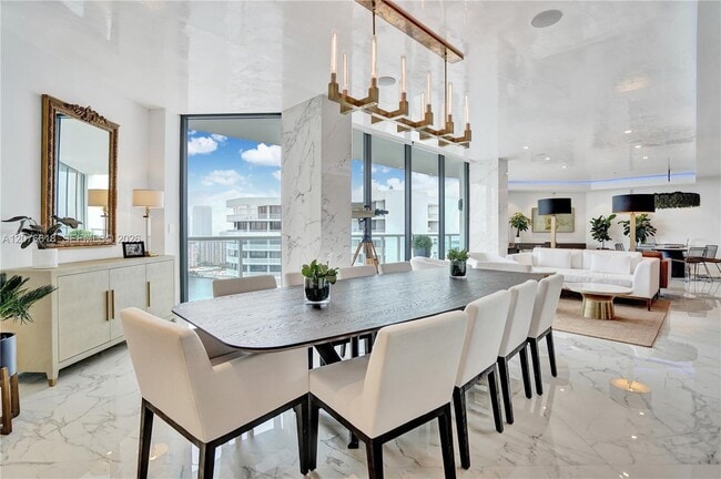 Building Photo - 4000 Island Blvd