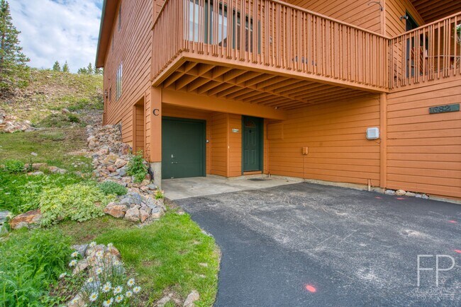 Building Photo - Breck 3-bedroom home with views! Year leas...