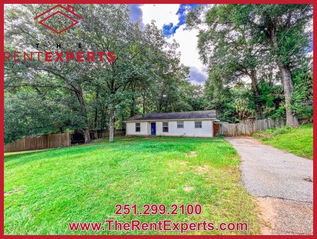 Building Photo - 2086 Mesa Dr