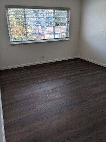 Building Photo - 3208 Countryside Dr