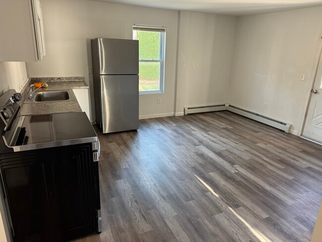 Building Photo - 23 Taylor St