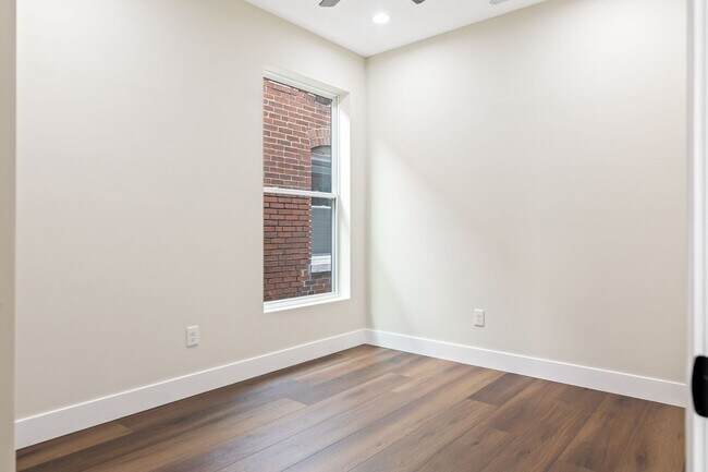 Building Photo - New construction single family home in the Grove for rent